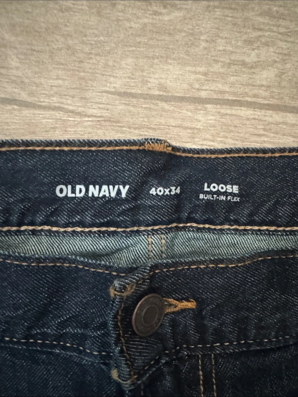 Old Navy Men’s Loose Blue Jeans NWT 40x34